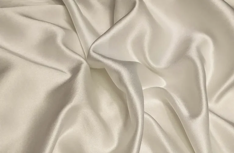 Tejido elaborado con fibras artificiales
